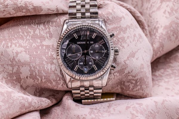 שעון יד Michael Kors Lexington MK5708
