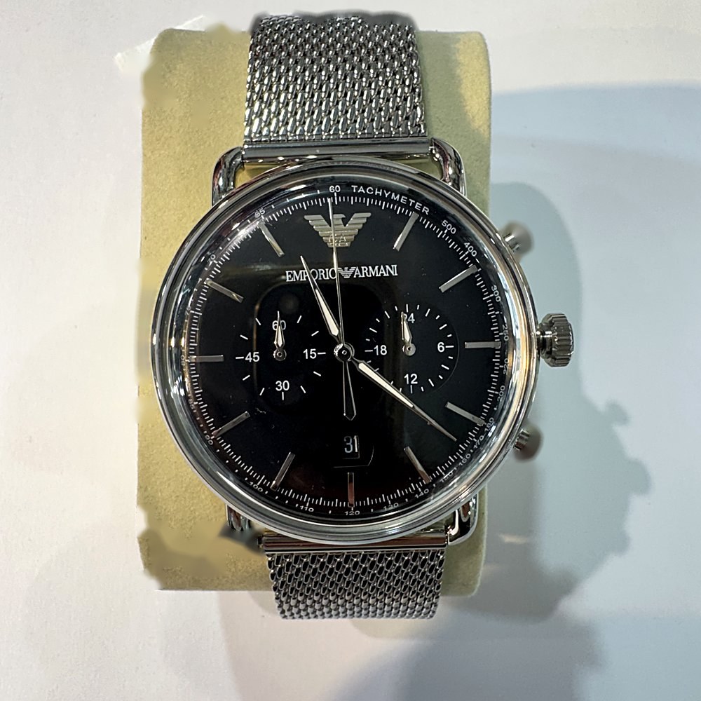 שעון Emporio Armani כרונוגרף לגבר, לוח שחור ורצועת רשת